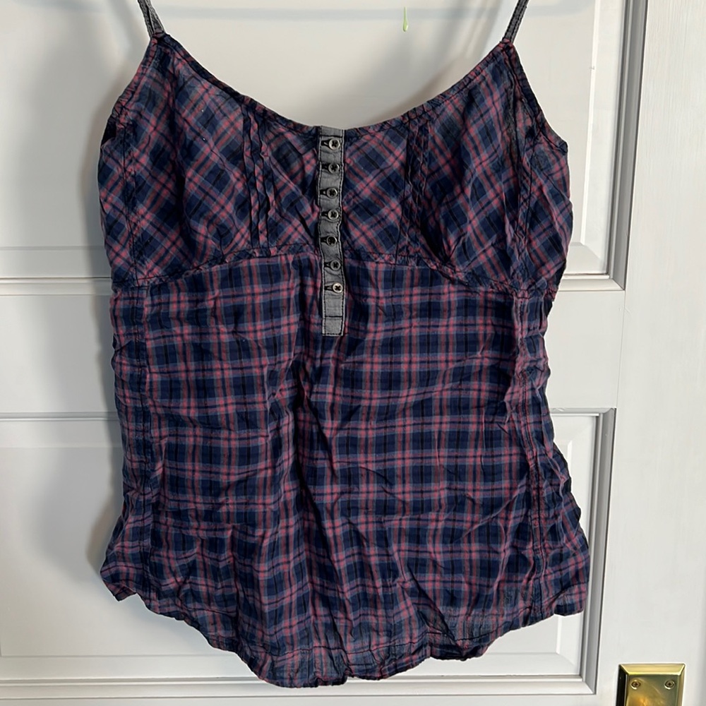 Converse Tank M